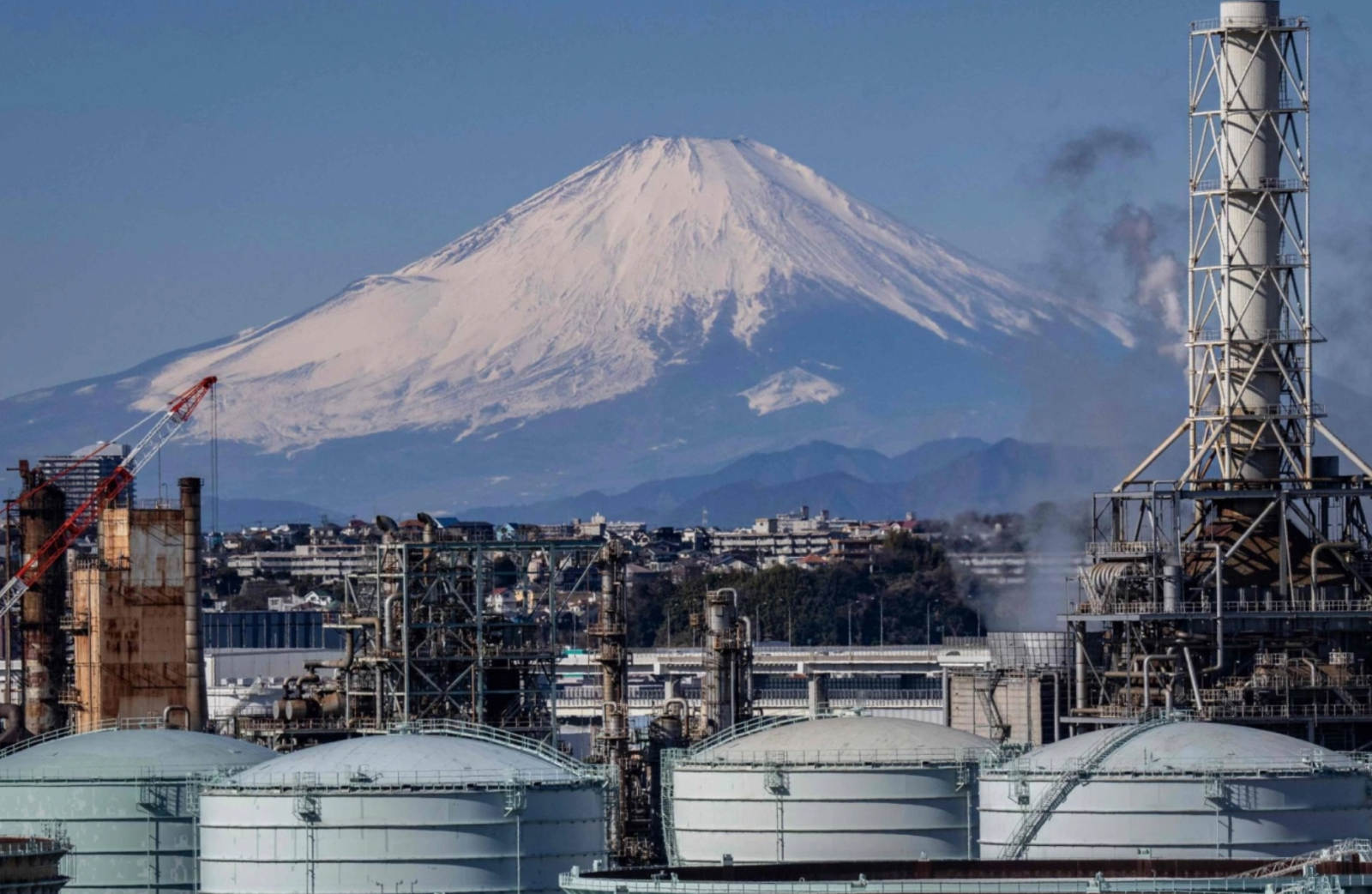 Nhật Bản xả thêm dầu dự trữ khi rủi ro từ Trung Đông kéo dài