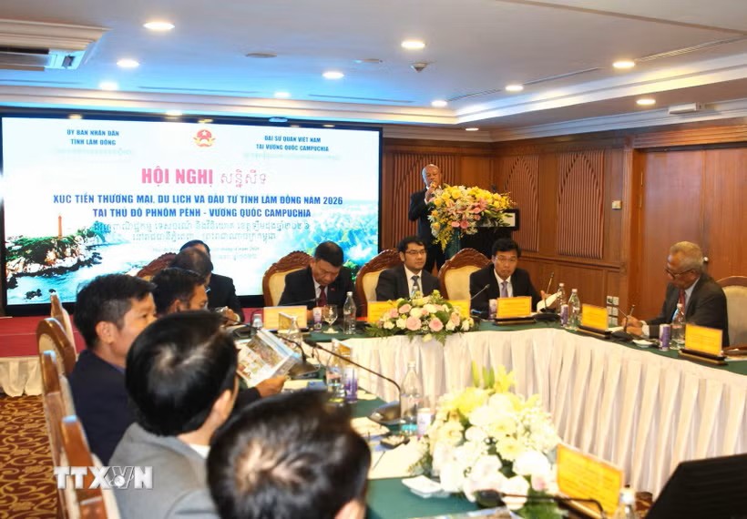 Đẩy mạnh xúc tiến thương mại, đầu tư giữa doanh nghiệp Việt Nam và Campuchia