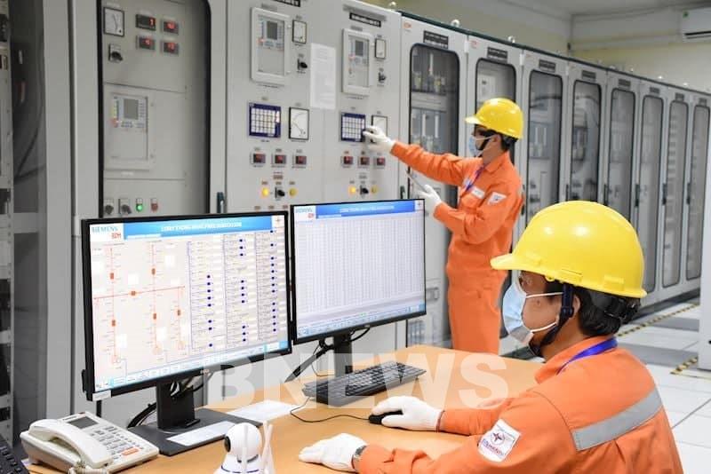 Nắng nóng đẩy tiêu thụ điện lập kỷ lục