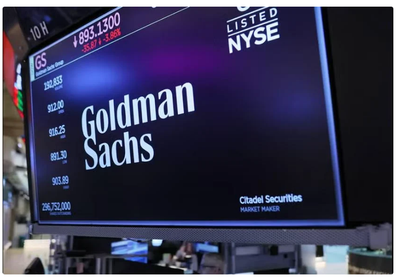 Đằng sau cú rơi chưa từng có của cổ phiếu phần mềm