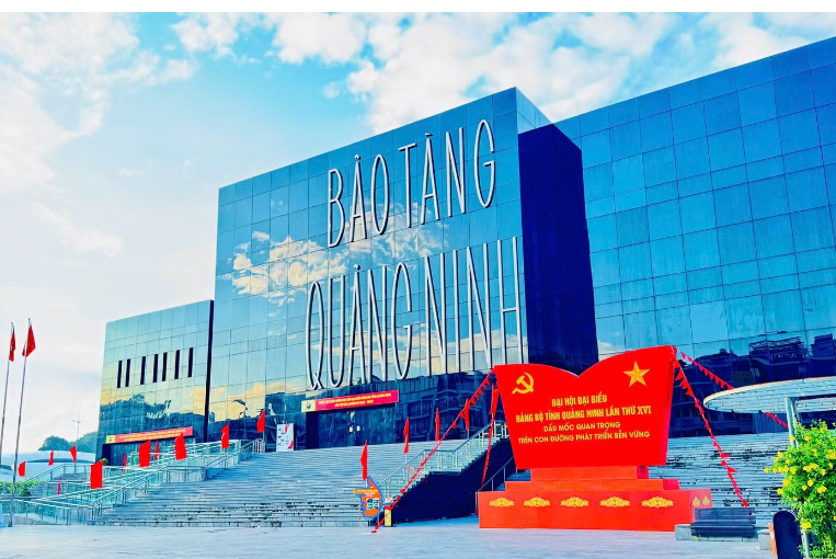 Quảng Ninh cần vượt ‘cửa ải’ nào để lên thành phố ?