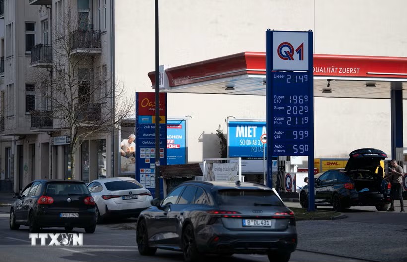Đức tung gói hỗ trợ giá nhiên liệu 1,9 tỷ USD cho người tiêu dùng, doanh nghiệp