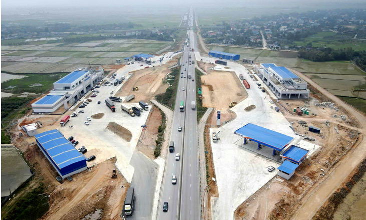 Tiến độ xây dựng nhiều trạm dừng nghỉ đường cao tốc Bắc - Nam rất chậm