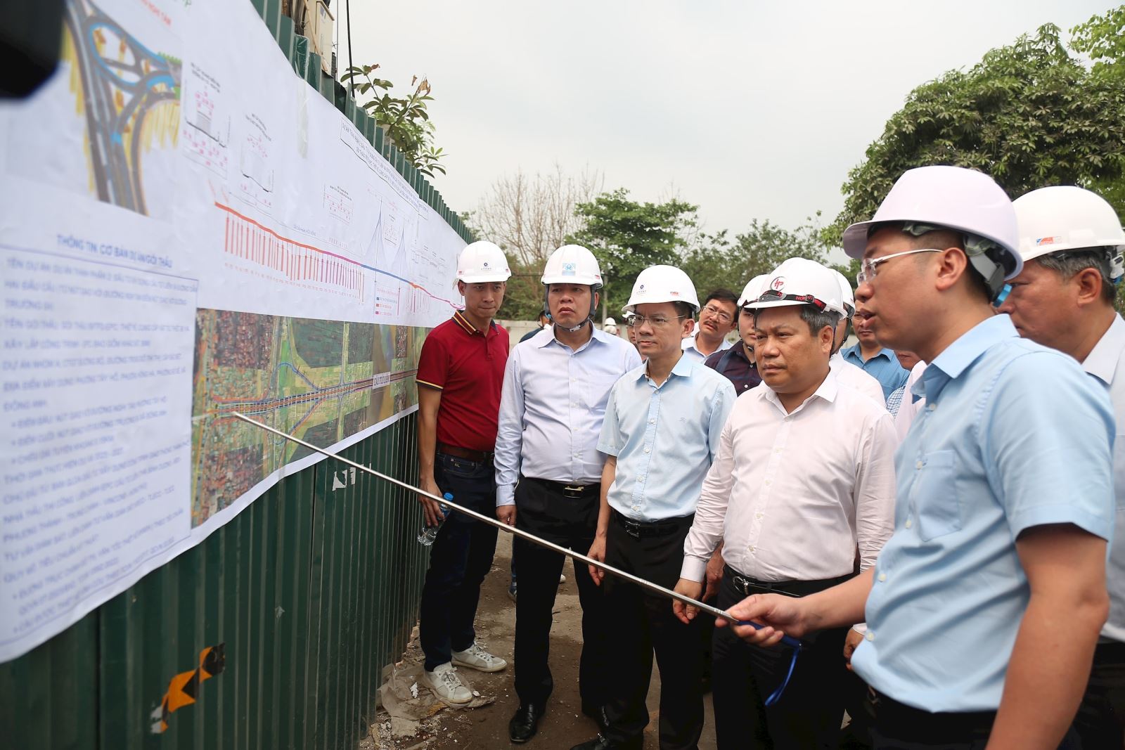 Hà Nội: Quyết tâm hoàn thành hai cầu Trần Hưng Đạo và Tứ Liên vào quý II-2027