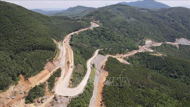 Gia Lai tăng tốc toàn diện dự án cao tốc Quy Nhơn - Pleiku