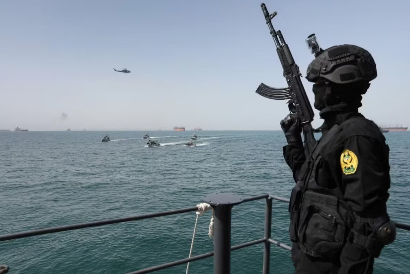 Mỹ 'đóng băng' hoạt động thương mại hàng hải của Iran