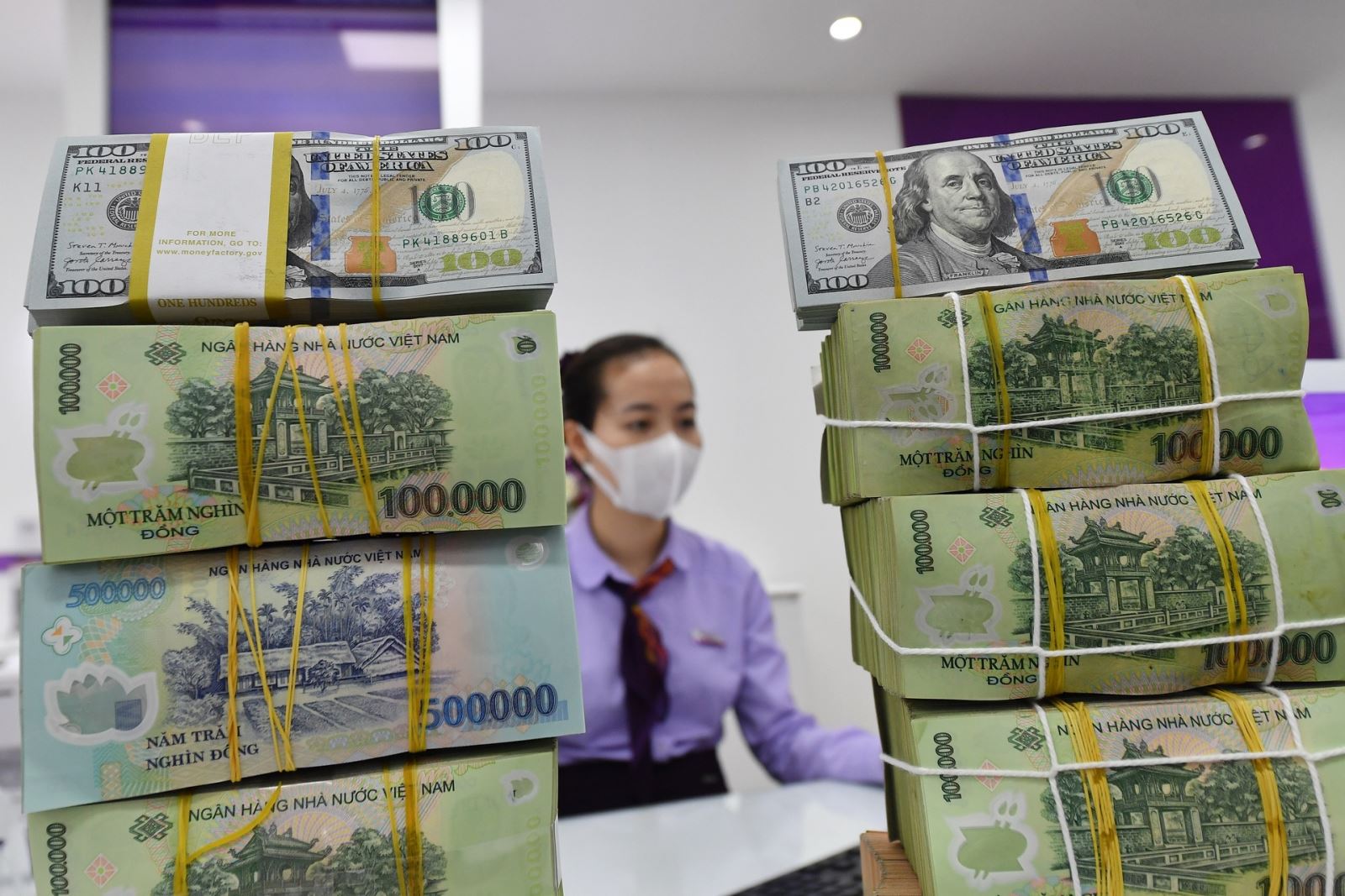 Đề xuất tiếp tục nâng ngưỡng doanh thu miễn thuế của hộ kinh doanh