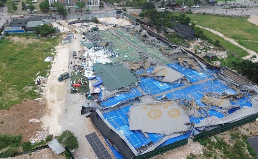 Từ việc phường Thanh Liệt tháo dỡ sân pickleball: Hết thời 'xây sai - nộp phạt - cho tồn tại'?