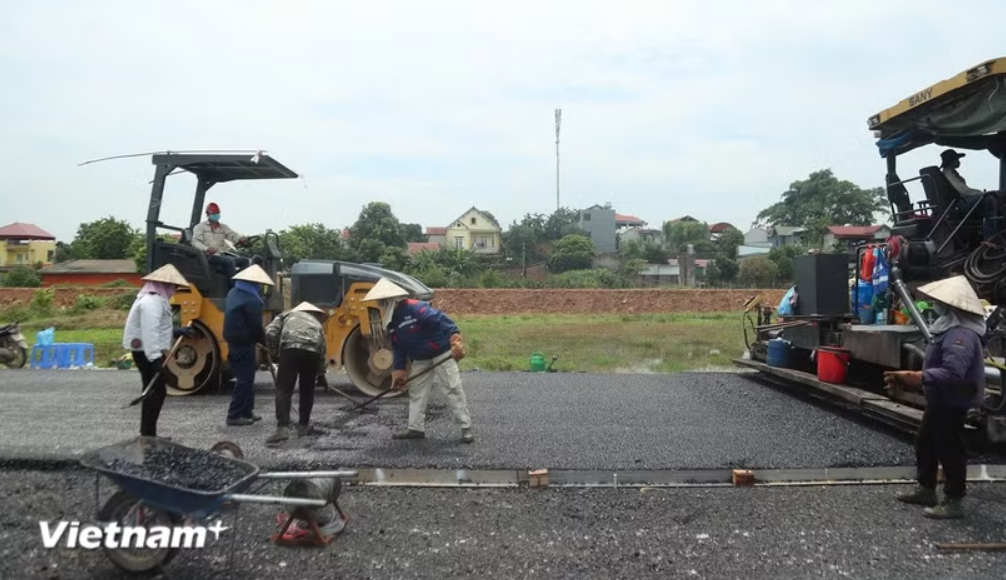 Có nhà thầu trì hoãn thi công, bảo trì đường bộ do biến động nhiên liệu