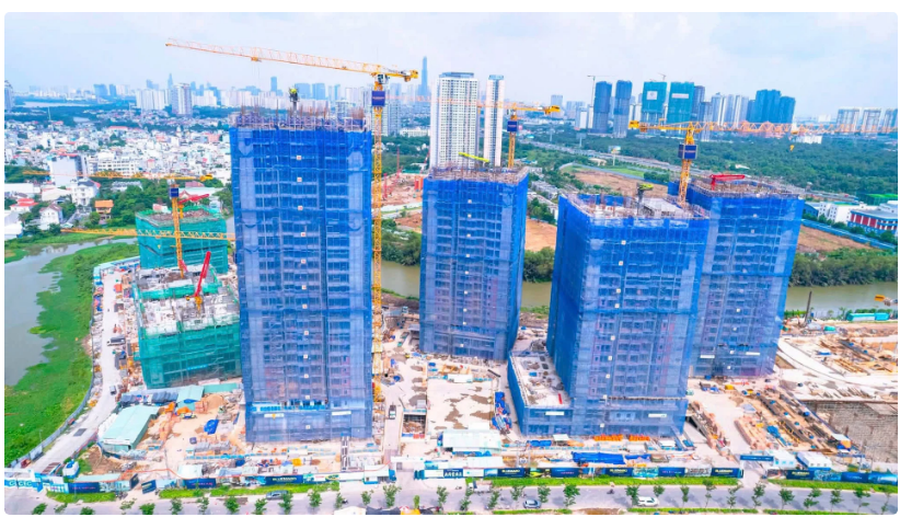 Tín dụng tăng tốc vào bất động sản