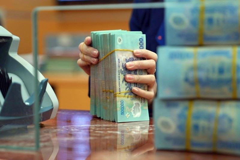 Ngân hàng Nhà nước bơm ròng cuối tháng, lãi suất liên ngân hàng về 1,19%
