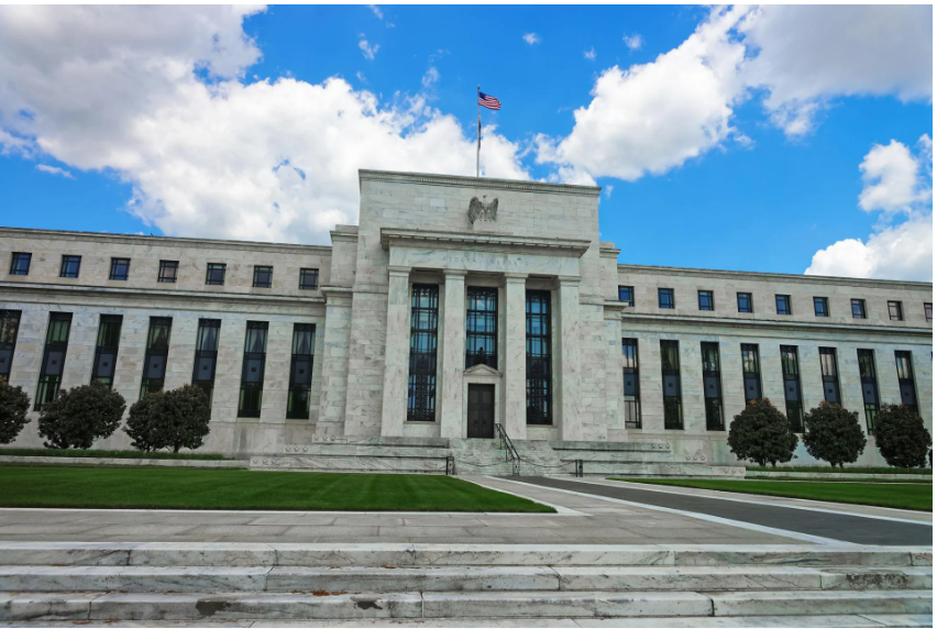 UBS đảo chiều dự báo: Fed có thể tăng lãi suất hai lần trong năm 2026