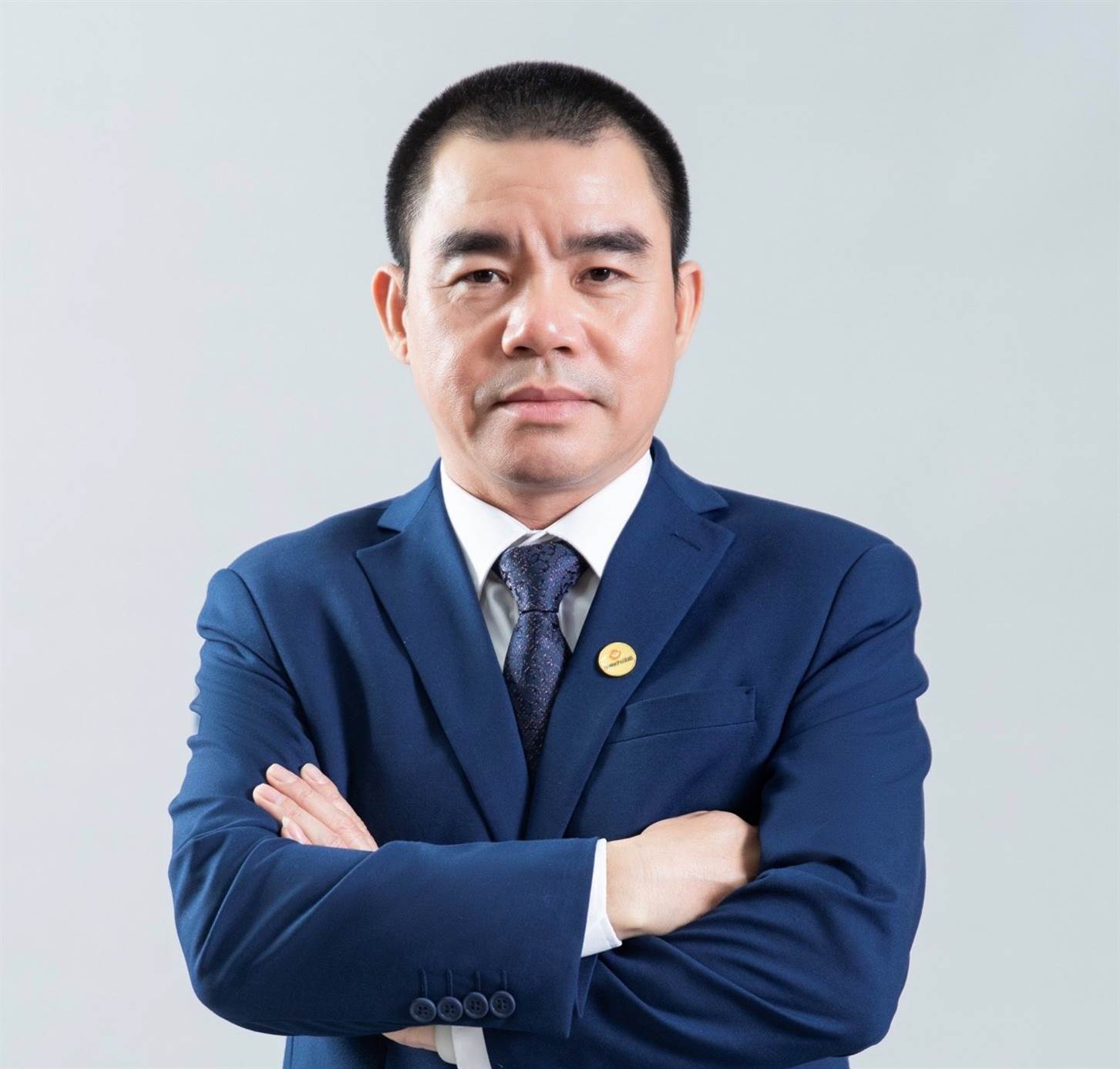 Hồ Nam Tiến