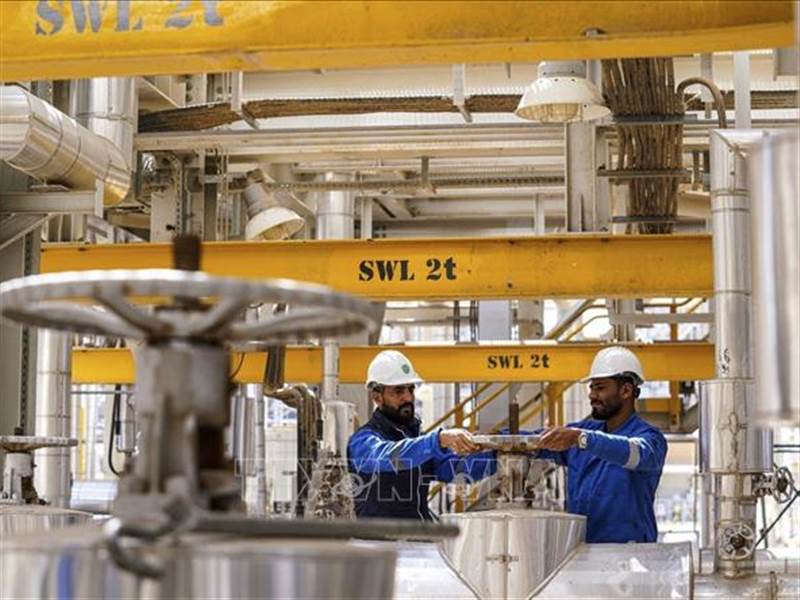 Giá dầu có thể chạm mốc 100 USD vào cuối năm nay