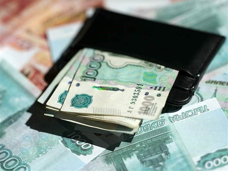 Số người Nga có mức thu nhập trên 100 nghìn rúp/tháng tăng gần gấp đôi ...