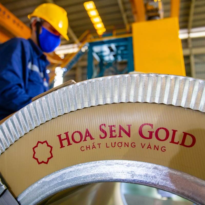 HSG: Dragon Capital và loạt lãnh đạo Hoa Sen Group liên tục bán ra cổ phiếu HSG