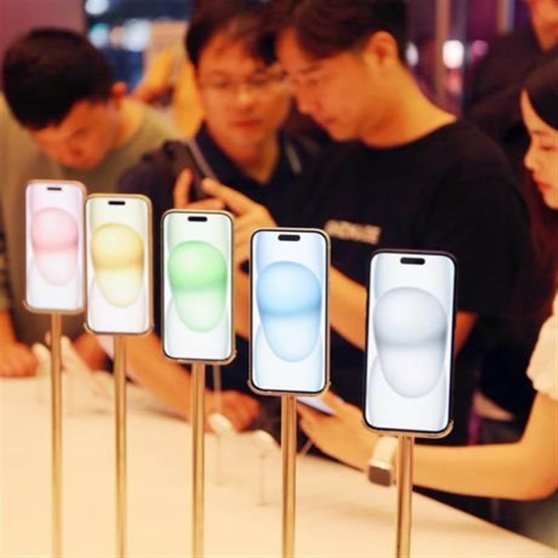 Apple mất ngôi vương tại thị trường Trung Quốc: Cái tên dẫn đầu không phải Samsung mà là một hãng điện thoại mới quay trở lại Việt Nam