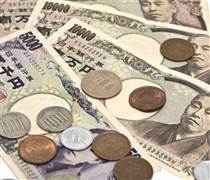 Chỉ vài giờ sau quyết định ‘án binh lãi suất’ của Nhật Bản, đồng yên bị bán tháo ồ ạt, thủng 2 đáy chỉ trong 1 ngày