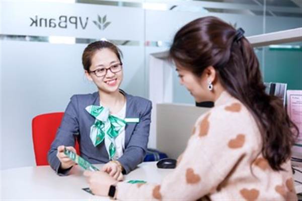 VPB: 5 quý liên tiếp giảm nợ xấu của VPBank
