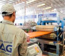 DAG: Kinh doanh bết bát, các sếp Nhựa Đông Á tự nguyện "làm không công"