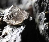 Hào quang có trở lại với thị trường kim cương tự nhiên?