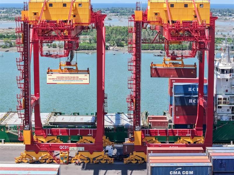 Cảng Chu Lai hợp tác với hãng tàu RCL, mở thêm các tuyến hàng hải mới