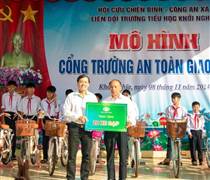 NTP: Nhựa Tiền Phong tặng xe đạp cho học sinh nghèo Hải Phòng