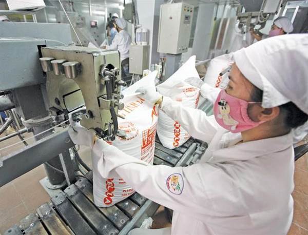 Đường ngoại ồ ạt vào Việt Nam 'bóp chết' đường nội