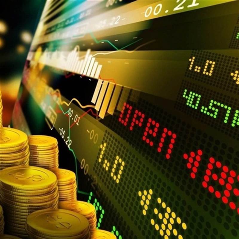 Có 500 triệu đồng lúc này, nên đầu tư vàng hay chứng khoán?