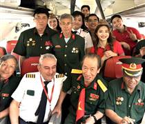VJC: Chuyến bay Vietjet bất ngờ chào đón những người viết nên lịch sử