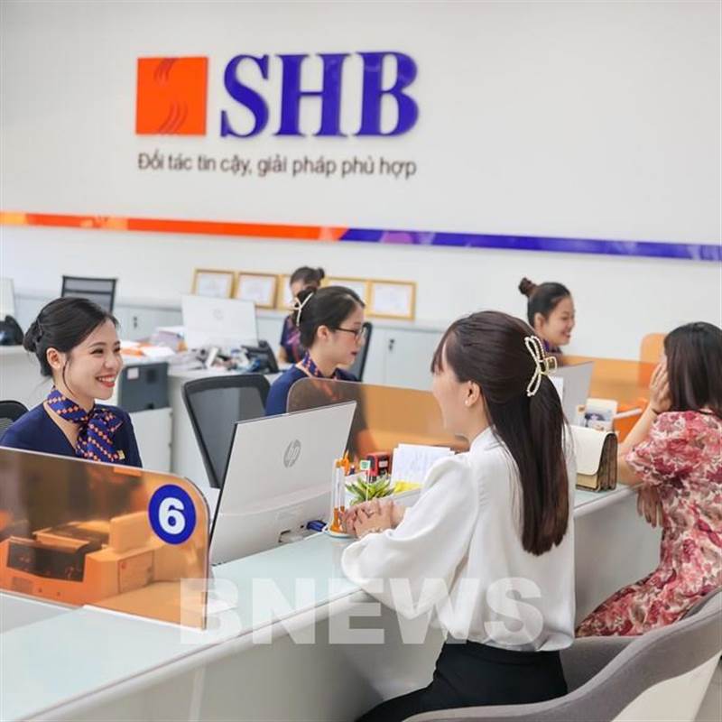 Thận trọng điều chỉnh chiến lược để thích nghi rủi ro thuế quan