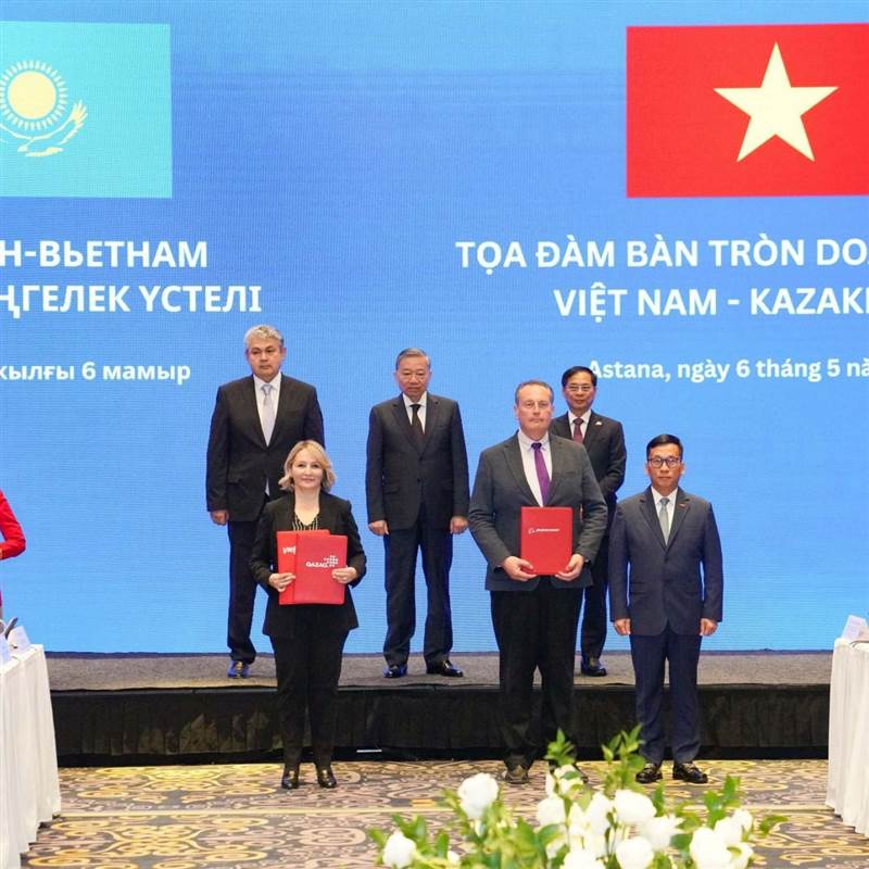VJC: Vietjet ra mắt hãng hàng không Vietjet Qazaqstan