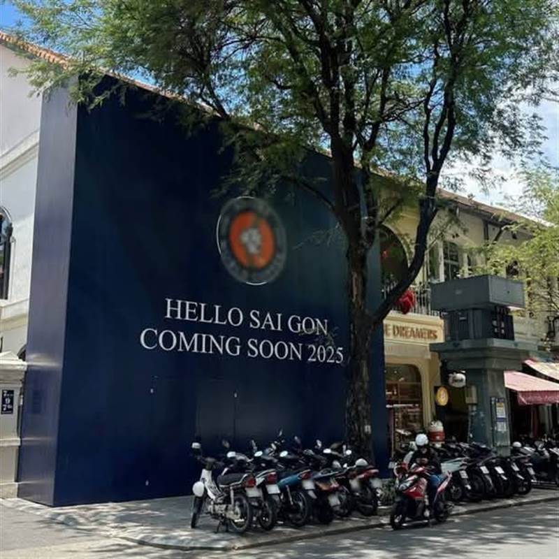 Mặt bằng TP.HCM giá neo cao, nhiều nhà bán lẻ, chủ nhà hàng 'tháo chạy'