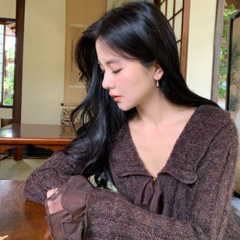 Cô gái TP.HCM lương 15 triệu nhưng dư tiền mua vàng, vừa gửi ngân hàng, vừa biếu bố mẹ