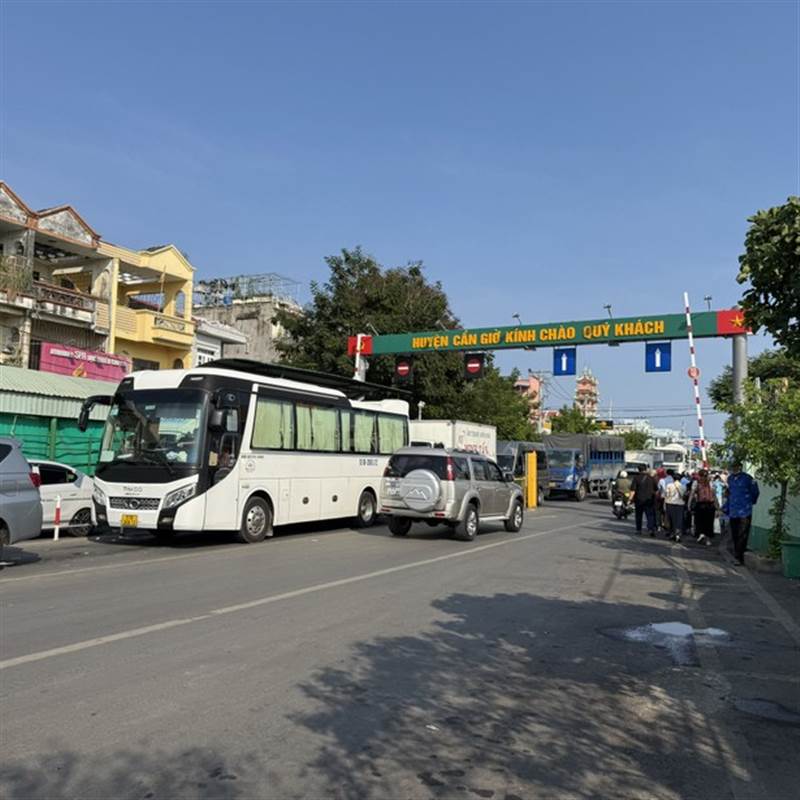 Đại đô thị dẫn dắt thị trường: Cơ hội hay rủi ro cho bất động sản khu vực?