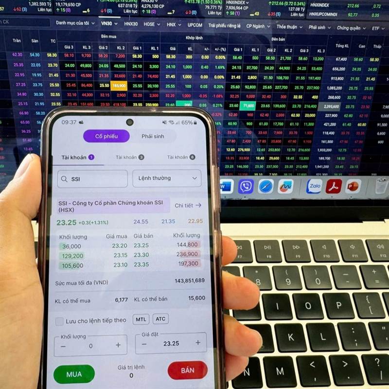 Hệ thống KRX vận hành ổn định, VN-Index lấy lại đà tăng với sự hỗ trợ từ khối ngoại