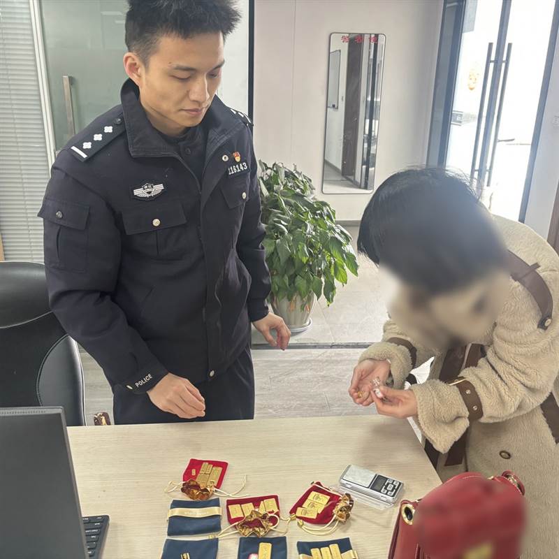 Thu hồi hơn 10 cây vàng trị giá 1,2 tỷ đồng, hé lộ chiêu thức lừa đảo cực tinh vi