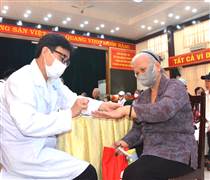 PVS: Khám bệnh và phát thuốc miễn phí cho 600 người dân Vũng Tàu