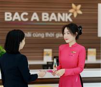 BAC A BANK tặng 6.000 quà tri ân khách hàng