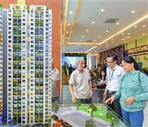 Dòng tiền ngành địa ốc cải thiện và phân hóa