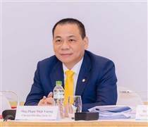 Ông Phạm Nhật Vượng rút 5.900 tỷ tiền túi trong vòng 1 tuần trả tiền sạc miễn phí cho khách hàng mua xe