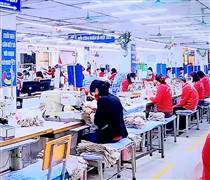 Ngành dệt may khó có thể đi xa nếu mãi “đi làm thuê”