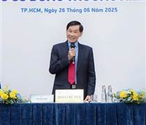 Ông Jonathan Hạnh Nguyễn và gia đình muốn 'tiền đẻ ra tiền' ở Sasco