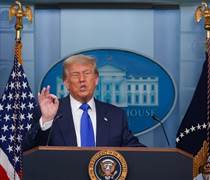 Tổng thống Trump: Tôi đã cứu Lãnh tụ tối cao Iran