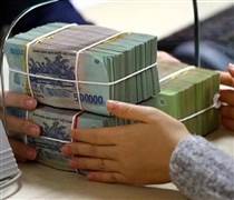 Doanh nghiệp loay hoay tìm dòng tiền