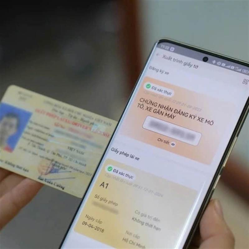 Vì sao VNeID chưa hiển thị giấy phép lái xe dù người dân đã hoàn thành thủ tục?