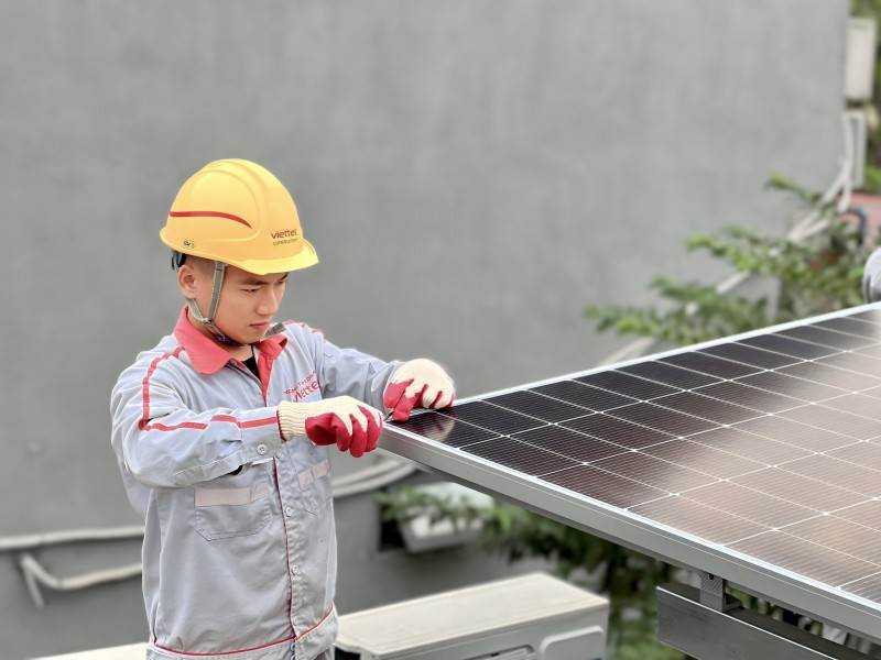 CTR: Viettel Construction lãi 335 tỷ đồng nửa đầu năm, hạ tầng cho thuê 'bứt phá'