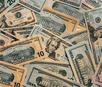Tỷ giá USD hôm nay (17-7): Đồng USD quay đầu giảm