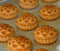 Bánh trung thu mở bán sớm 3 tháng