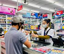 Doanh số vượt FPT Shop, Long Châu làm gì để chặn hàng giả xâm nhập?
